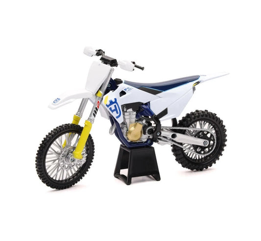 New Ray Toys 1:12 Husqvarna FC 450 Toy Model Motocross